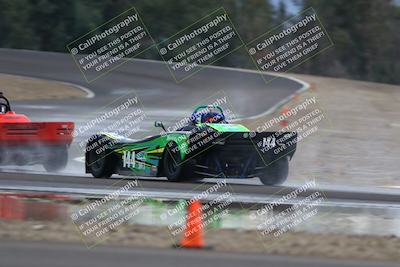 media/Nov-16-2025-CalClub SCCA (Sun) [[2975c16dfc]]/Group 3/Turn 1/